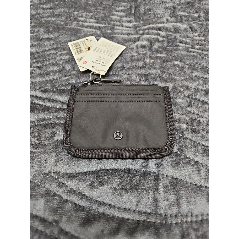 NWT Lululemon Athletica True Identity Card Case Black